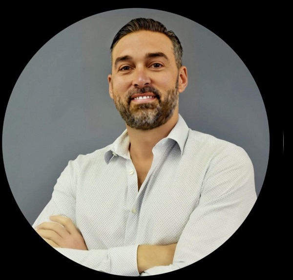 Neil Mayo